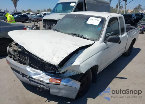 1996 Toyota Tacoma Xtracab from USA, damaged, VIN 4TAVL52N1TZ123644